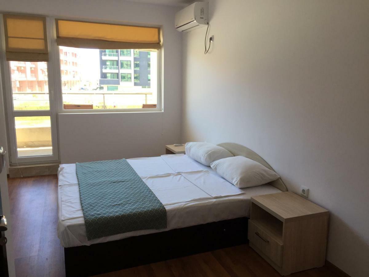 Apartments Dione Pomorie Exterior photo